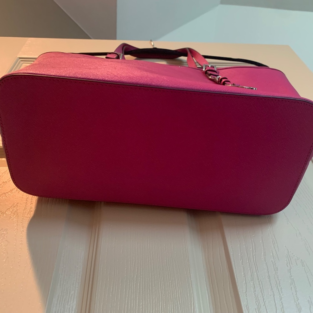 Michael Kors Magenta Pink Tote Handbag - Picture 4 of 11